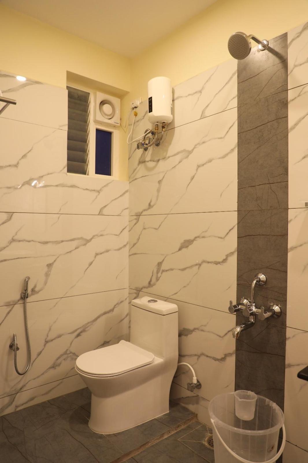 Hotel Green Parrot Madurai Exterior photo